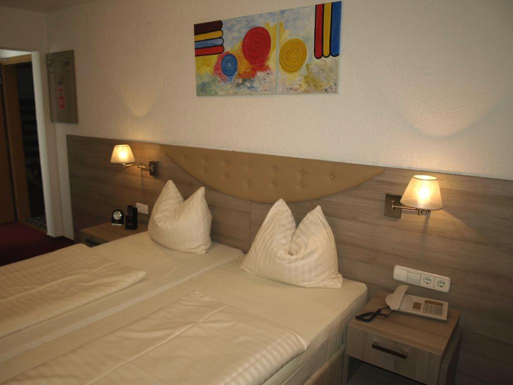 Airport Hotel Filder Post Stuttgart Exterior photo